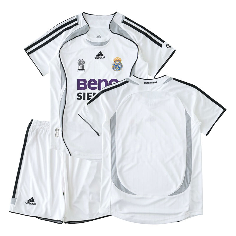 Dětská sada Real Madrid 2006-07 domácí retro dres