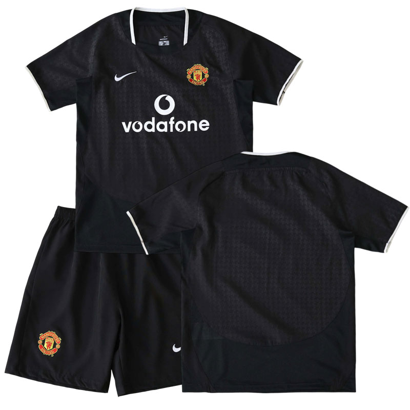 Dětský retro dres Manchester United 2003/04 venkovní sada - tričko a kraťasy